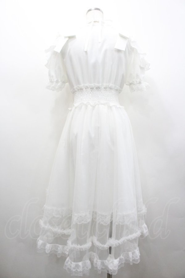 画像2: NOEMIE / ハートビジューボタン半袖ワンピース  白 I-26-02-28-089-LO-OP-SA-ZI (2)