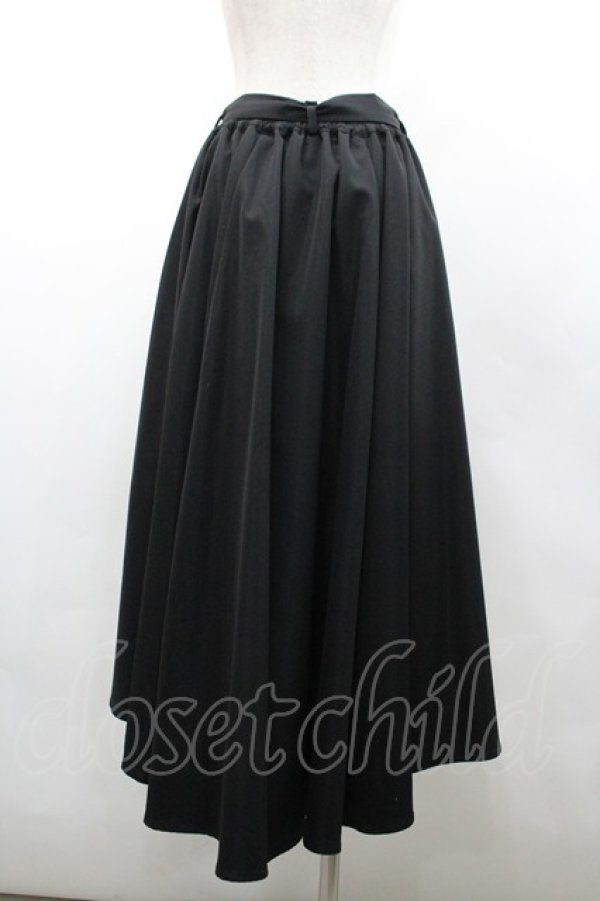 画像2: axes femme / ポケットフィッシュテールスカート  黒 I-26-02-28-111-AX-SK-SA-ZI (2)