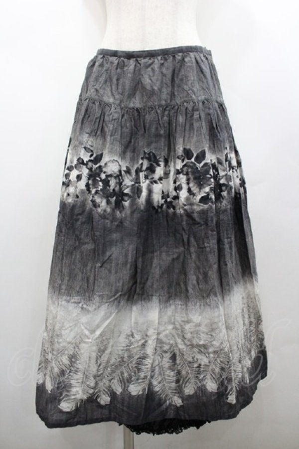 画像1: PINK HOUSE / 葉っぱプリントスカート  黒 I-26-02-28-119-LO-SK-SA-ZI (1)