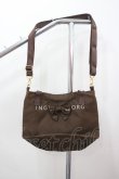 画像1: INGEBORG / ロゴリボンショルダーバッグ  ブラウン I-26-02-28-157-LO-BG-SA-ZI (1)