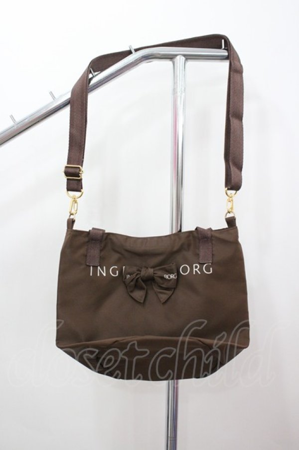 画像1: INGEBORG / ロゴリボンショルダーバッグ  ブラウン I-26-02-28-157-LO-BG-SA-ZI (1)