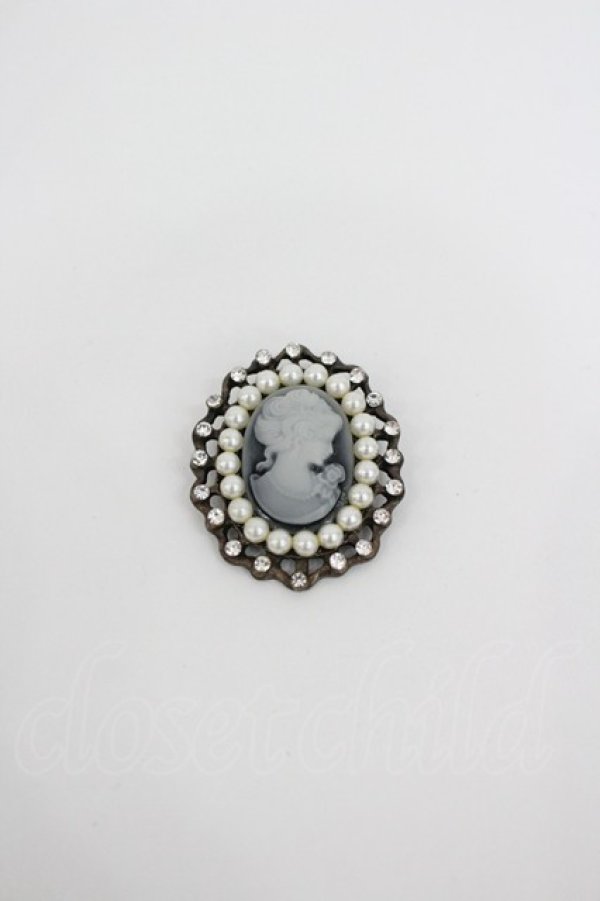 画像1: LOLITAその他(お買取対象外) / カメオブローチ   I-26-02-28-183-LO-AC-SA-ZI (1)