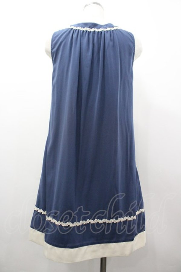 画像2: axes femme / 刺繍入りAラインチュニ M ブルー I-26-03-02-049-AX-OP-SA-ZI (2)