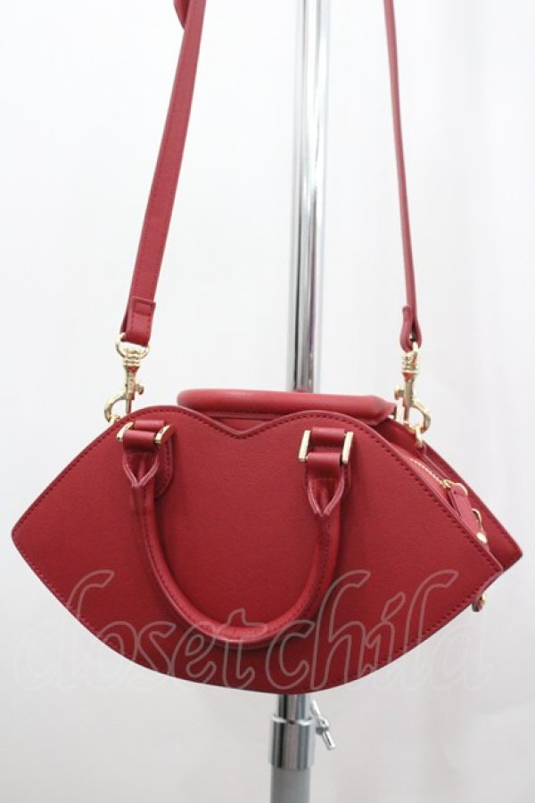 画像3: Maison de FLEUR / リップモチーフバッグ  赤 I-26-03-02-098-LO-BG-SA-ZI (3)