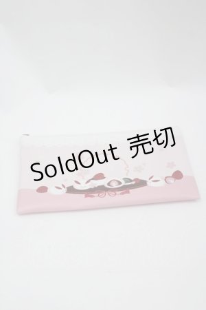 画像: Amavel / うさいちごの和菓子ポーチ  ピンク I-26-03-02-118-CA-ZA-SA-ZI