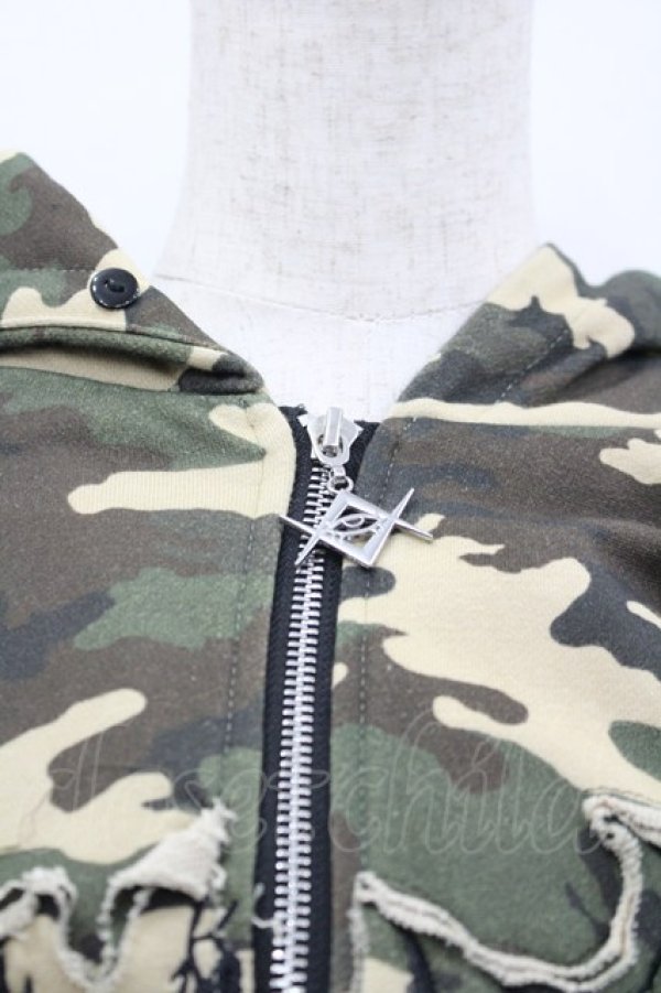 画像2: REFLEM / ファー付き総柄ジップパーカー  カーキ I-26-03-04-006-PU-TO-SA-ZI (2)