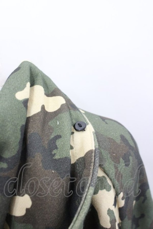 画像4: REFLEM / ファー付き総柄ジップパーカー  カーキ I-26-03-04-006-PU-TO-SA-ZI (4)