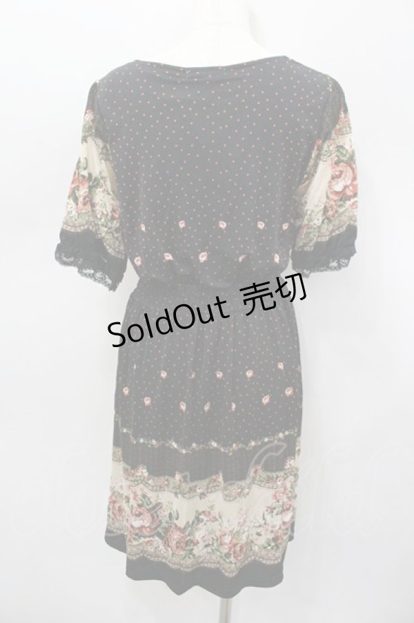 画像3: axes femme / ドットｘ花柄ワンピース M 黒 I-26-03-04-086-AX-OP-TE-ZI (3)