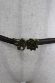 画像2: axes femme / バラモチーフ細ベルト  ブラウン I-26-03-04-097-AX-SK-SA-ZI (2)
