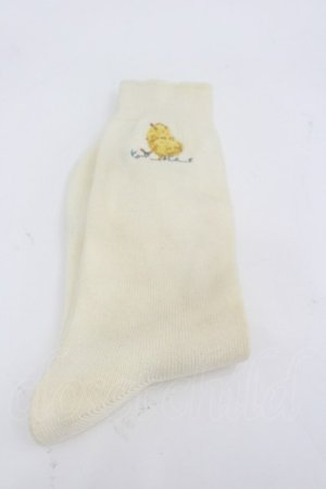 画像: Karl Helmut / ヒヨコ刺繍ソックス  アイボリー I-26-03-04-122-EL-ZA-SA-ZI