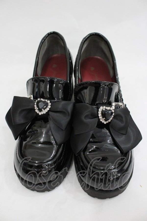 画像1: Amavel / ハートビジュー付きローファーパンプス  ブラック I-26-03-05-009-CA-SH-SA-ZI (1)