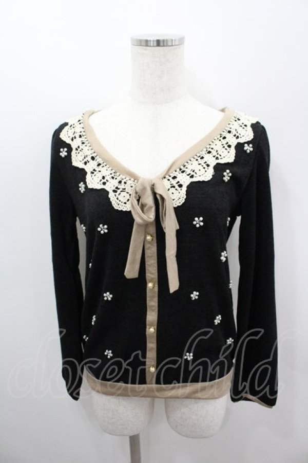 画像1: axes femme / パール&ビジューフラワープルオーバー M クロ I-26-03-06-035-AX-TO-SA-ZI (1)