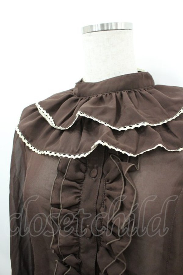 画像2: metamorphose / シフォン襟フリルブラウス  ブラウン I-26-03-06-068-ME-BL-SA-ZI (2)