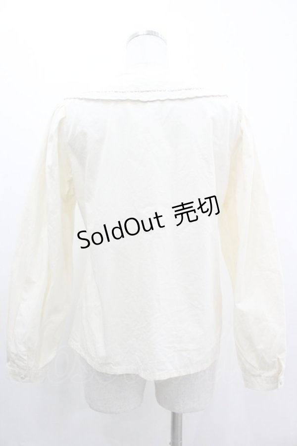 画像2: F i.n.t / 単色ローズブーケ刺繍ブラウス  アイボリー×ピンク I-26-03-10-005-CA-BL-SA-ZI (2)