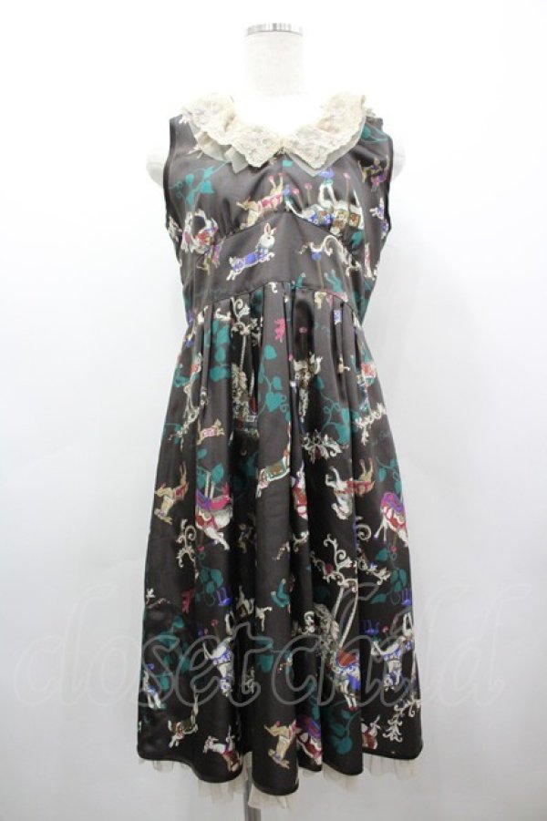 画像1: Lois CRAYON / メリーゴウランドプリントノースリーブワンピース  黒 I-26-03-12-057-LO-OP-SA-ZI (1)