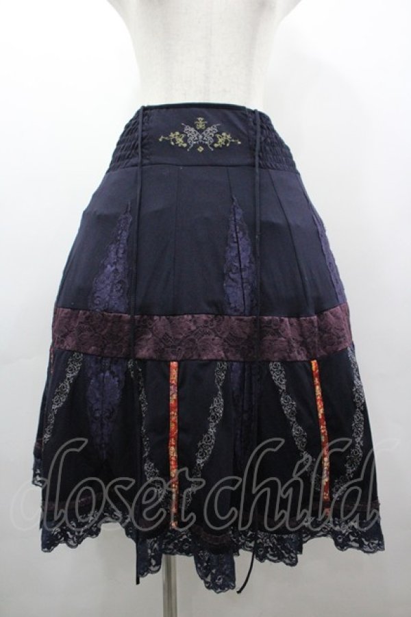画像1: Ozz oneste / 蝶刺繍&裾レース2wayスカート  ネイビー I-26-03-12-072-OO-SK-SA-ZI (1)