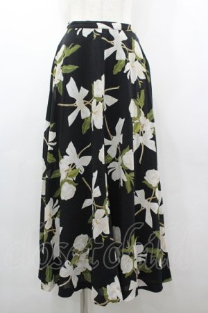 画像: KANEKO ISAO / マグノリア柄スカート  ブラック I-26-03-12-082-EL-SK-SA-ZI