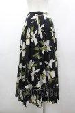 画像2: KANEKO ISAO / マグノリア柄スカート  ブラック I-26-03-12-082-EL-SK-SA-ZI (2)