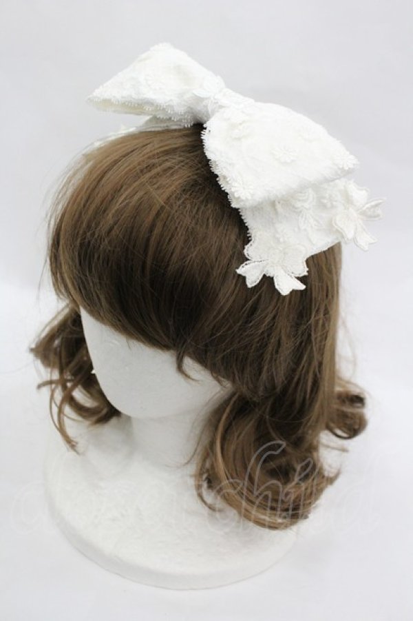 画像1: MOMOKO HOUSE / レースリボンヘッドドレスクリップ  白 I-26-03-12-120-LO-AC-SA-ZI (1)