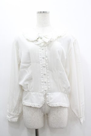 画像: INGEBORG / ピンタック&フリルリボンブラウス  ホワイト I-26-03-12-002-LO-BL-SA-ZI