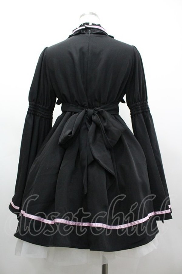画像2: AVENCHUMU / Melty bicolor ribbon flare sleeve one piece  黒Ｘピンク I-26-03-14-066-LO-OP-SA-ZI (2)