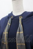 画像2: Fi.n.t / 千鳥柄スカーフデザインパーカー  ネイビー I-26-03-16-029-CA-TO-SA-ZI (2)