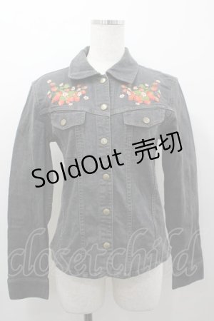 画像: PINK HOUSE / いちご刺繍デニムジャケット  黒デニム I-26-03-16-059-LO-JA-SA-ZI