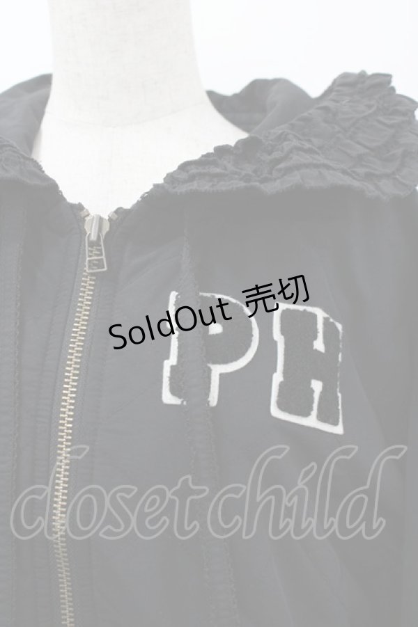 画像2: INGEBORG / カメリアキルティングフーディプルオーバー 3(サイズ9号) 黒 I-26-03-16-061-LO-TO-SA-ZI (2)