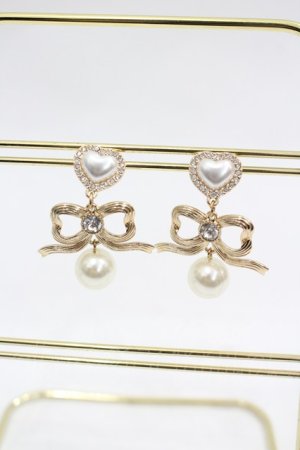 画像: m petit by misako / リボンパールイヤリング  ゴールドＸ白 I-26-03-16-116-LO-AC-SA-ZI