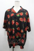 画像1: AXES-X / ストロベリープリントアロハシャツ M 黒Ｘ赤 I-26-03-19-008-LO-BL-SA-ZI (1)