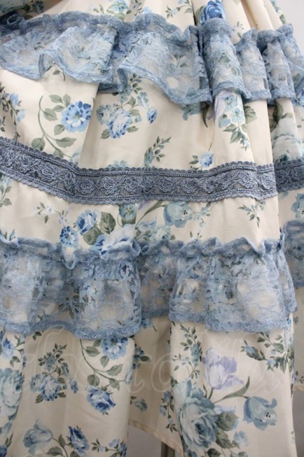 画像3: axes femme kawaii / アンティークローズ柄ジャンパースカート  生成り I-26-03-19-080-AX-OP-SA-ZI (3)