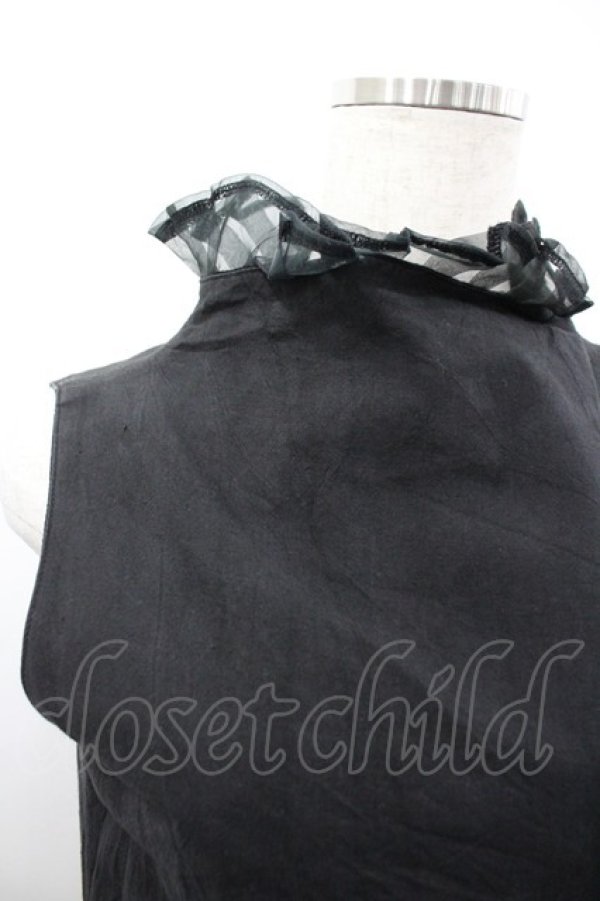 画像3: T.KUNITOMO / 裾チュール切替ノースリーブワンピース  黒 I-26-03-19-087-GO-OP-SA-ZI (3)