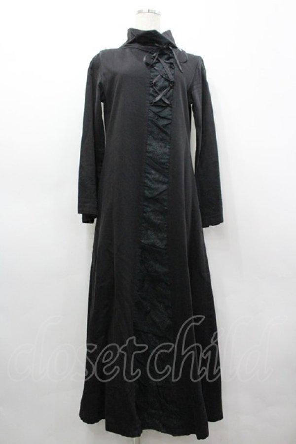 画像1: gouk / フロント編み上げハイネック長袖ワンピース  黒 I-26-03-19-088-GO-OP-SA-ZI (1)