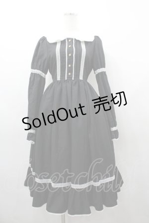 画像: ALICE and the PIRATES / クラシカルメイドワンピース  黒Ｘ白 I-26-03-23-045-PA-OP-SA-ZI