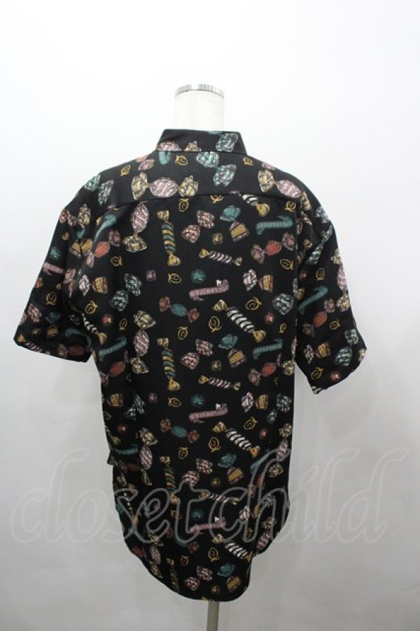 画像3: Q-pot. / シャイニーキャンディシャツ ユニセックス 黒 I-26-03-23-005-QP-BL-SA-ZI (3)