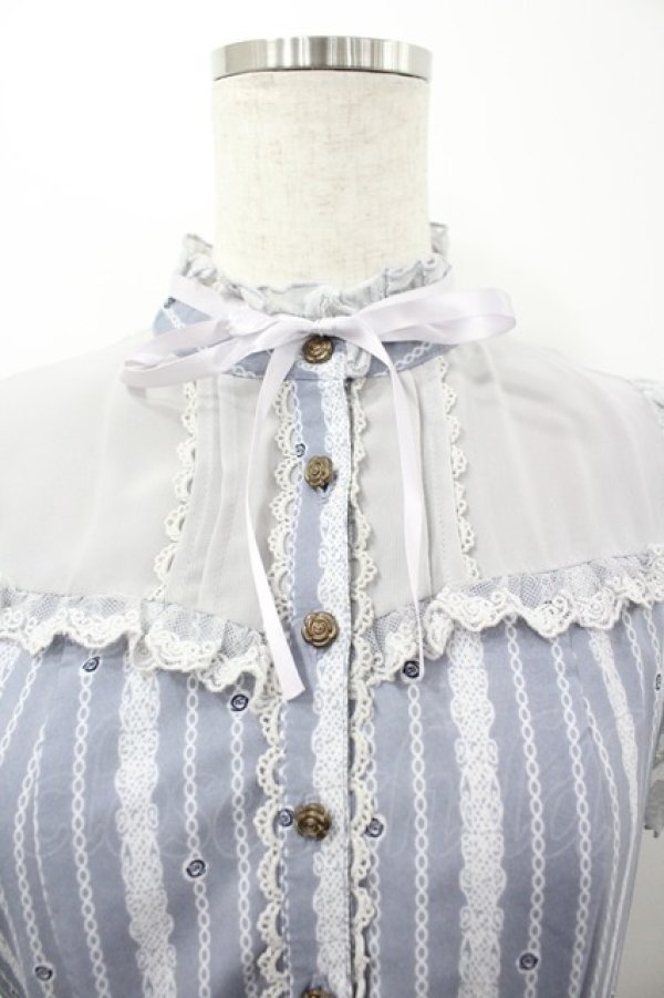 画像2: axes femme POETIQUE / アリスうさぎプリントワンピース  ラベンダー I-26-03-23-056-AX-OP-SA-ZI (2)