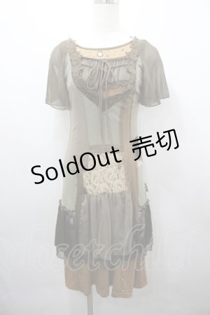 画像: OZZ ANGELO / チュール袖重ねワンピース  カーキｘブラウン I-26-03-23-060-OO-OP-SA-ZI
