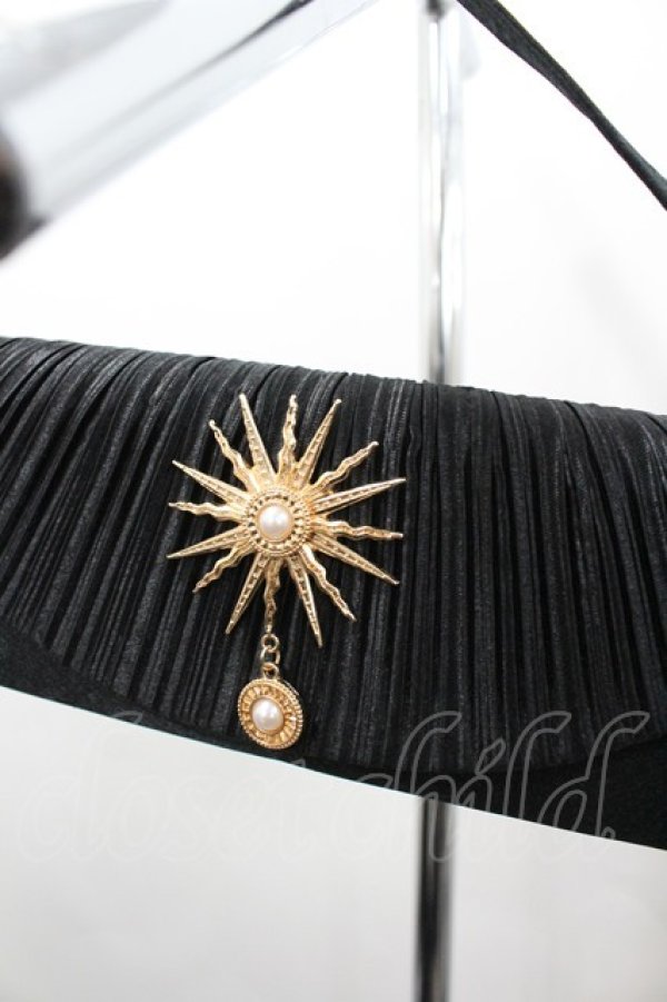 画像2: LOLITAその他(お買取対象外) / モチーフハンドバッグ  黒Ｘゴールド I-26-03-23-101-LO-ZA-SA-ZI (2)