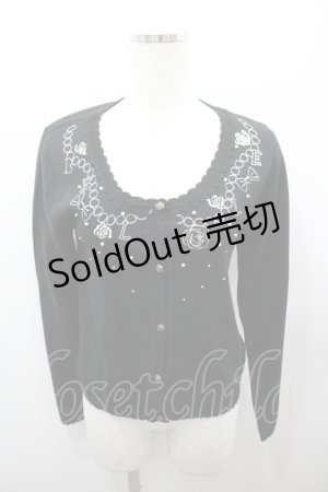 画像: axes femme / 刺繍カーディガン  黒Ｘ白 I-26-03-23-011-AX-TO-SA-ZI