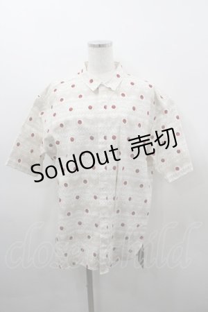 画像: Q-pot. / チェリーポルカドットドレスシャツ  白ｘ赤 I-26-03-23-003-QP-BL-SA-ZI