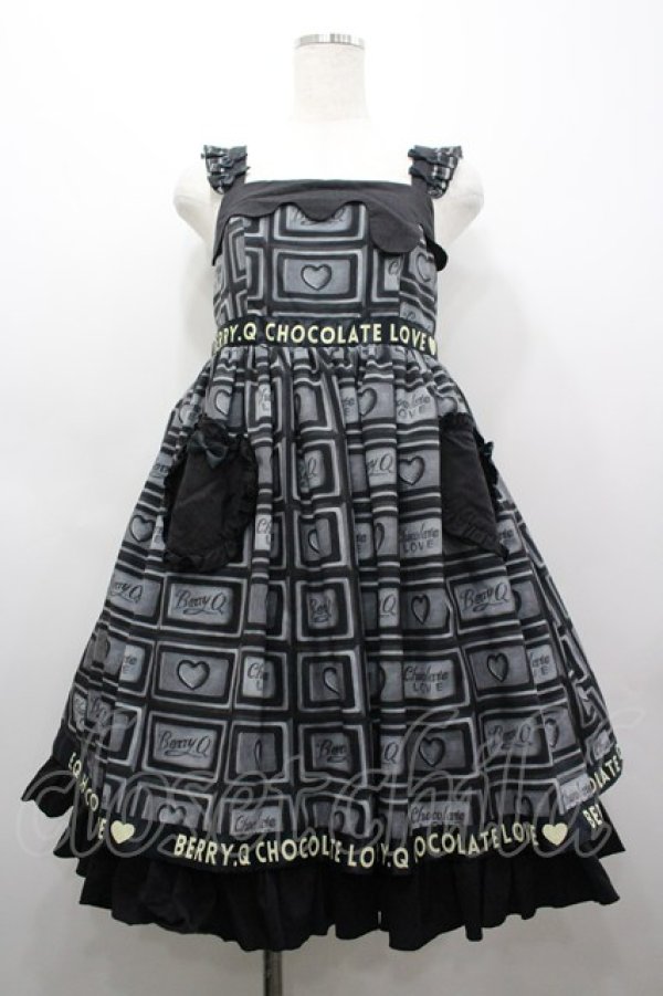 画像1: BERRY.Q（海外ロリータブランド） / チョコレート柄ジャンパースカート  黒 I-26-03-25-042-LO-BG-SA-ZI (1)