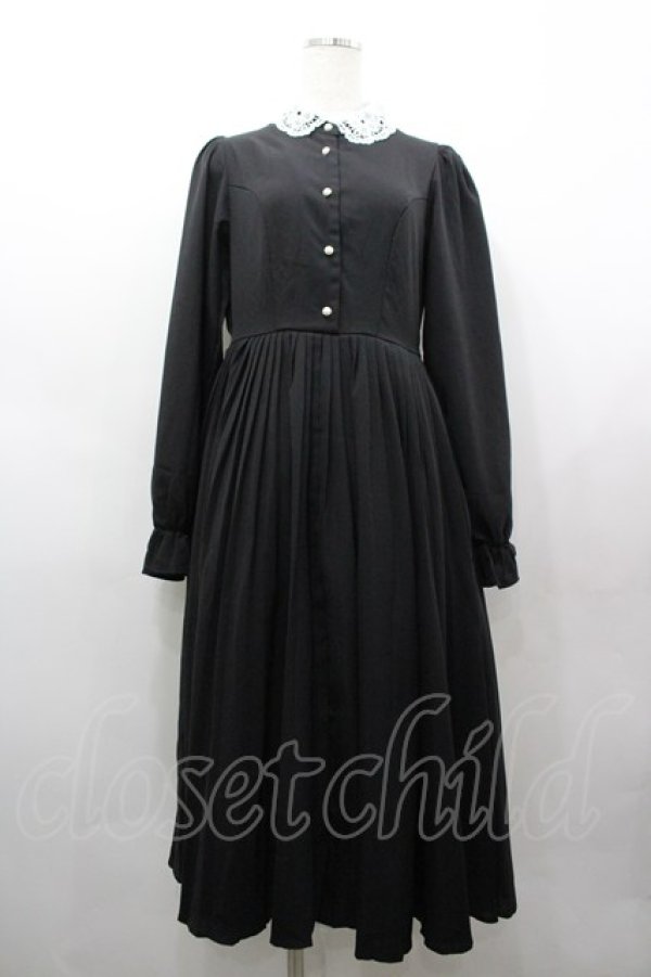 画像1: m petit by misako / AM*レースエリプリーツワンピース M 中黒 I-26-03-25-057-LO-OP-SA-ZI (1)