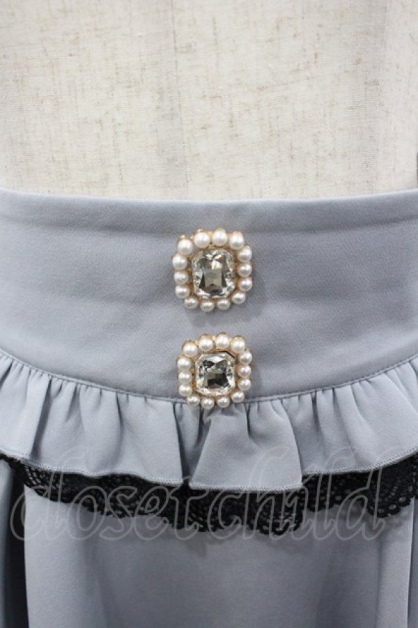 画像2: Rojita / ビジュ釦付きサイドフレアスカート  サックス I-26-03-25-074-LO-SK-SA-ZI (2)