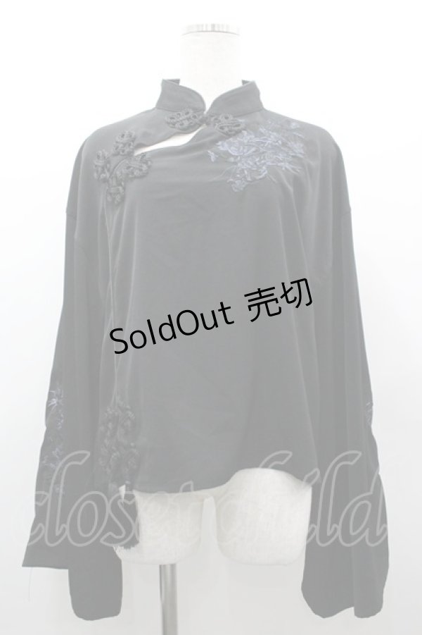 画像1: AdaNous / 咲き誇る チャイナ風ブラウス  黒 I-26-03-25-011-PU-BL-SA-ZI (1)