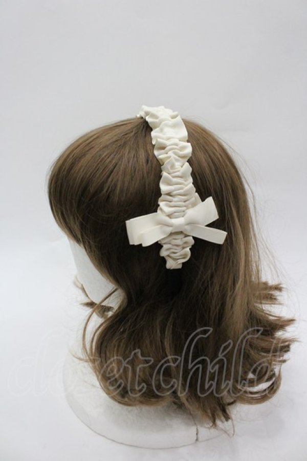 画像2: m petit by misako / ギャザーリボンカチューシャ  アイボリー I-26-03-25-109-LO-AC-TE-ZI (2)