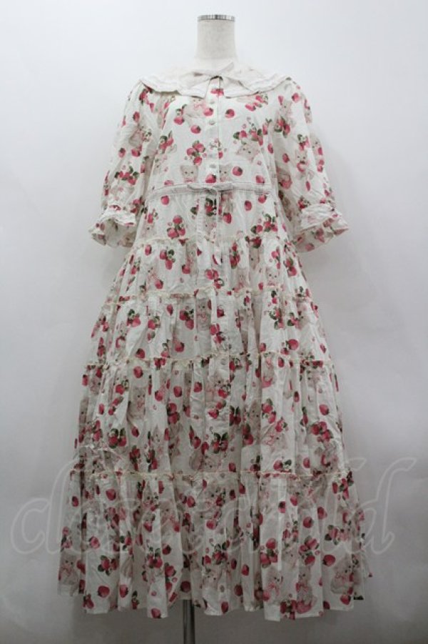 画像1: alcali / alcali × misako aoki/サイベリアンストロベリーワンピース  白 I-26-03-30-053-LO-OP-SA-ZI (1)