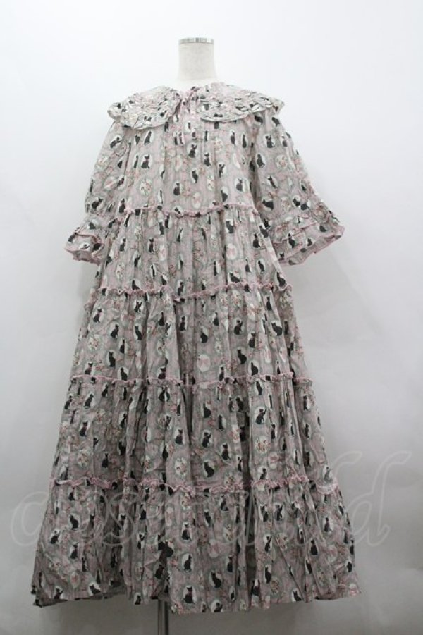 画像1: alcali / ミラーキャットフリルロングワンピース  ピンク I-26-03-30-054-LO-OP-SA-ZI (1)