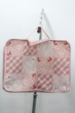 画像2: PINK HOUSE / バラ園うさぎ柄パッチワークプリントトラベルケース  ピンク I-26-03-30-082-LO-ZA-SA-ZI (2)