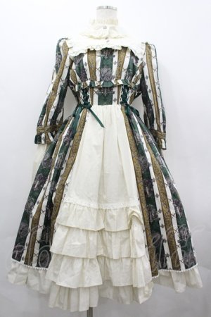 画像: ALICE and the PIRATES / St.Lily Wolf〜狼騎士と百合の誓い〜柄ワンピース  グリーン I-26-04-01-051-PA-OP-SA-ZI