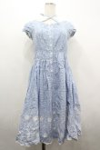画像1: Emily Temple cute / マーガレット刺繍ボーダー半袖ワンピース  青Ｘ白 I-26-04-01-079-ET-OP-SA-ZI (1)